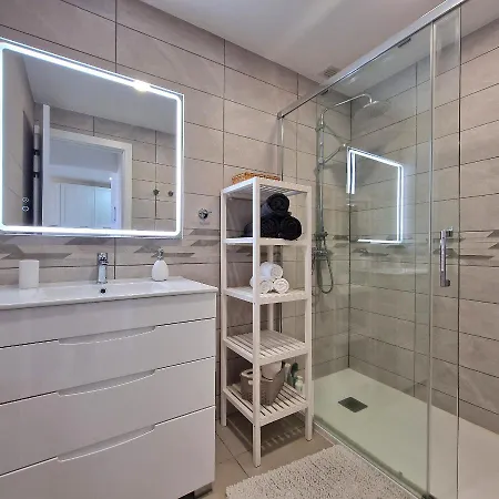 Cozy Ocean View 1 Bdr Apt, Club Paraiso Daire